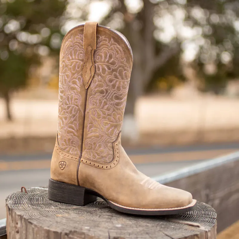 Round Up Remuda Wide Square Toe Western Boots – Brown Bomber